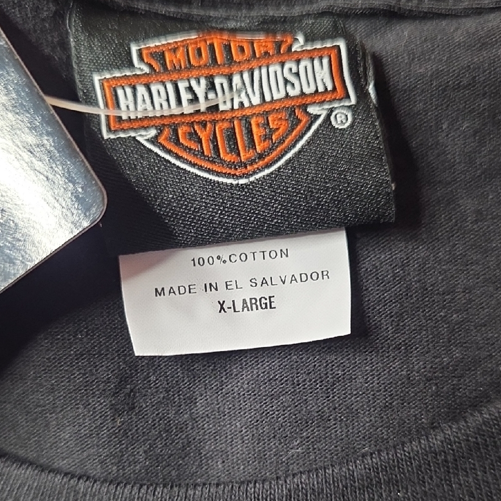Harley-Davidson Black Tee with Skull Graphic - Picture 3 of 5
